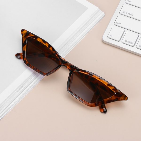 Top quality Fashion Women Glasses Small Frame Cat Eye Sunglasses UV400 Sun Shades Glasses Street Eyewear Female glasses - Image 7