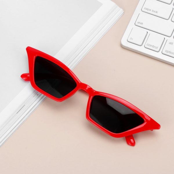 Top quality Fashion Women Glasses Small Frame Cat Eye Sunglasses UV400 Sun Shades Glasses Street Eyewear Female glasses - Image 6
